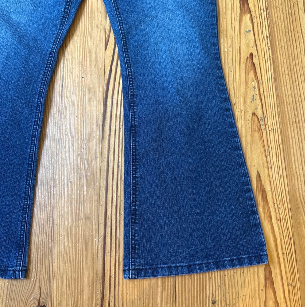 Beau Bootcut Jeans Women Blue Medium Wash Stretch Denim SIZE 10S - Picture 2 of 6